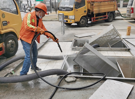 抱罗镇隔油池清理